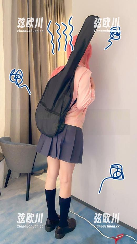 在Arty亚缇的肉丝写真中，发现那些轻盈的暧昧气息