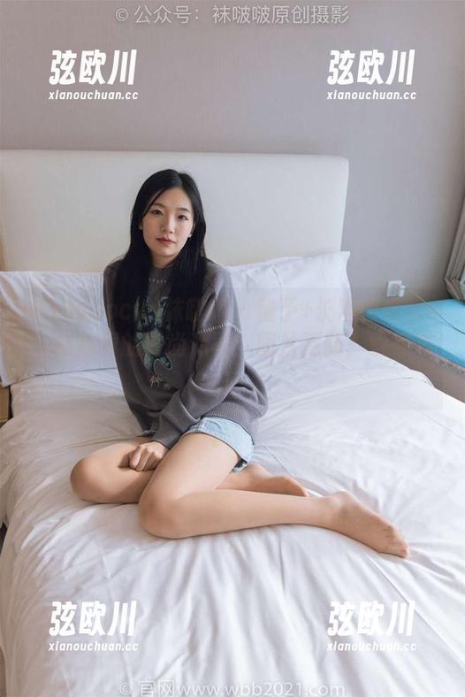 BoBoSocks袜啵啵 - 稚予+长筒白棉袜=一场袜界的时尚派对！图片更新，快来瞧！