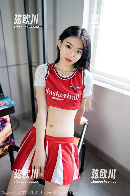 Feilin嗲囡囡 - 鱼子酱Fish最新美图，让运动和魅力互相缠绕，真的太酷了！