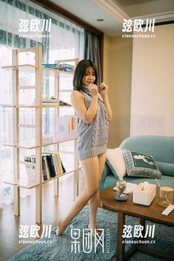 GIRLT果团网 - 灰丝图册大揭秘：周妍希高清呈现时尚的无懈可击！