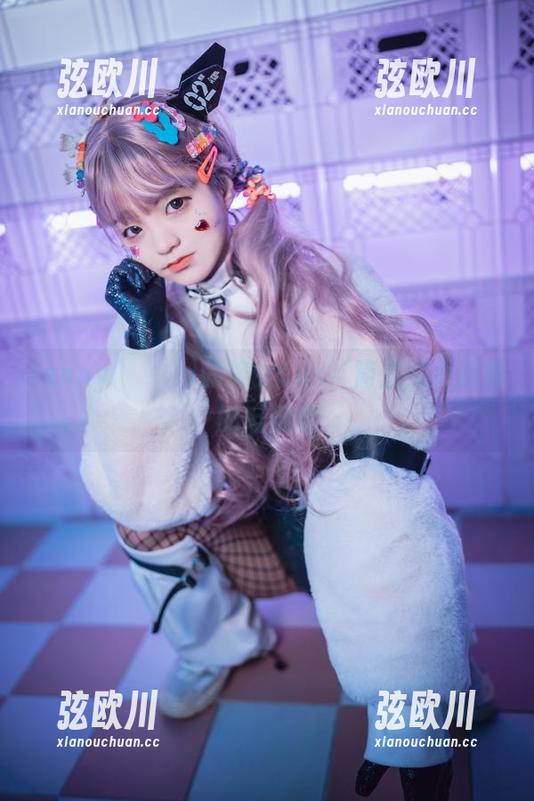 Jenny(정제니)的修女Cos，简直是小恶魔的反叛者