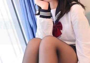 喵糖映画的奇妙黑裙黑袜：下载界限在哪里？