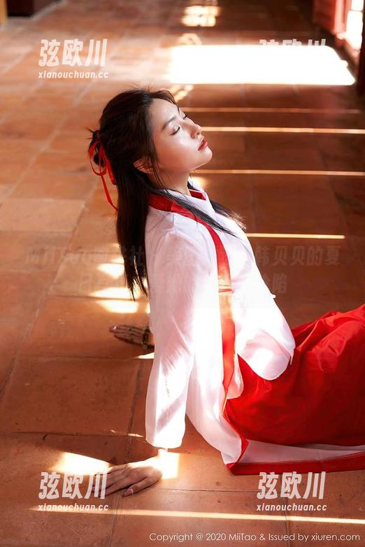 MiiTao蜜桃社 - 美图放送：韩贝贝的夏日写真，爱她的我已经沦陷