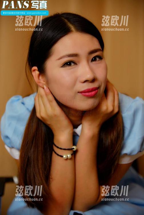PANS写真 - 糊糊的作品集：网盘里的套装等你来发掘！