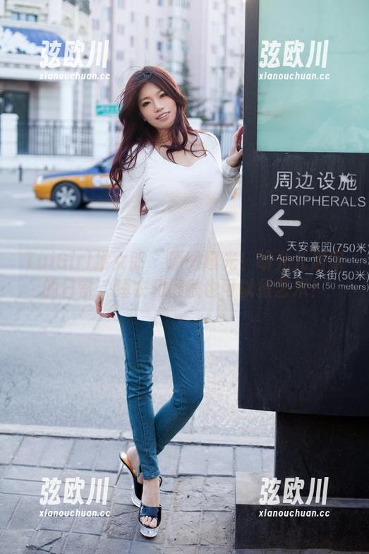 TuiGirl推女郎 - 原图曝光！胡允儿居家的日常：睡衣和懒散也可以很艺术！
