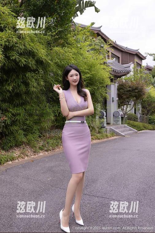 Xiuren秀人网 - Candy糖糖的JK旅程：每一张都是资源，值得细细品味