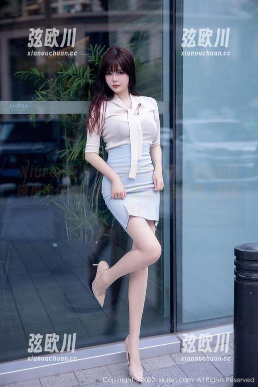 Xiuren秀人网 - 原图大公开：Elise谭晓彤牛仔裤让你每天都是走秀现场，赶紧下载！