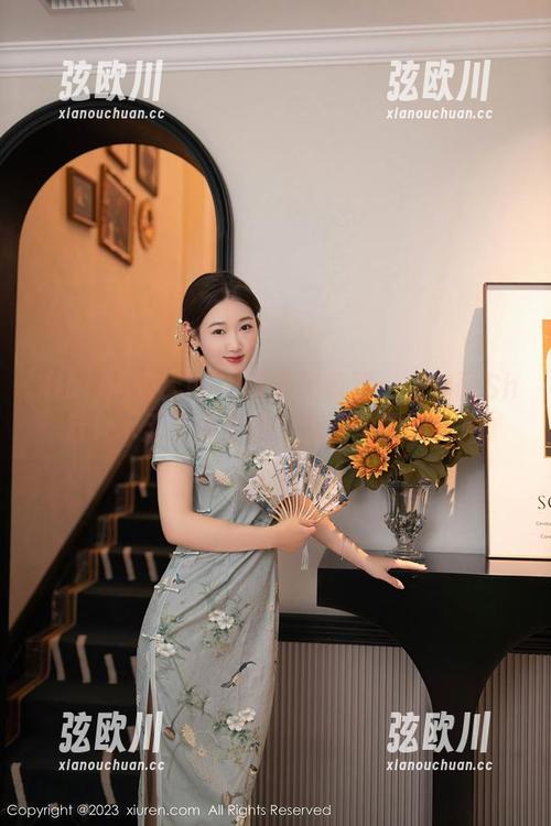 Xiuren秀人网 - 海边见真章：伍晓丽Shirley无圣光写真，美图中的小秘密
