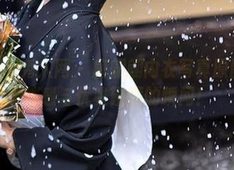 Xiuren秀人网 - 唐翩翩内衣写真原图：当性感与优雅碰撞的瞬间！