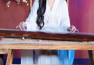 Xiuren秀人网 - 王馨瑶yanni的厦门旅拍：一部高清的“晒幸福”图册，光线太会调皮！