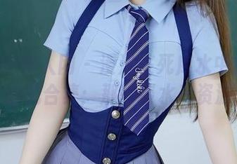 Xiuren秀人网 - 浸泡在死库水中的西希白兔合集：那一缕水光资源