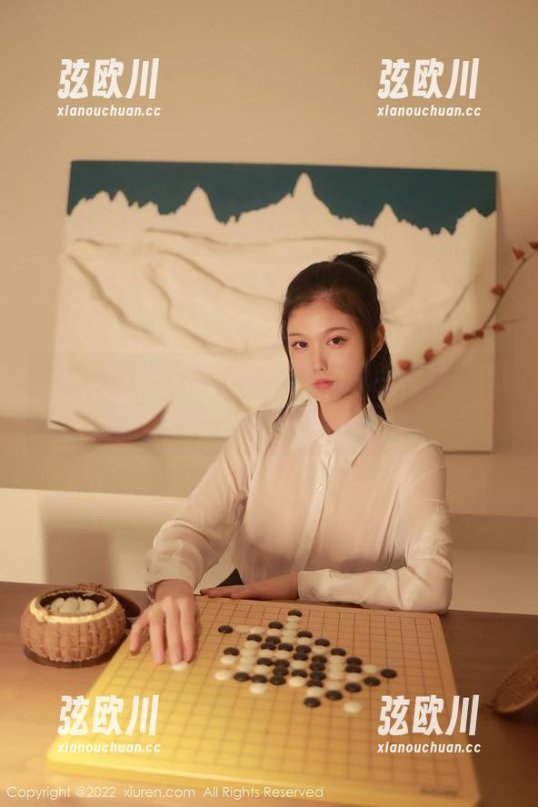 Xiuren秀人网 - 谢小蒽的礼服秘笈：原图大揭秘，谁还敢说装不玩？
