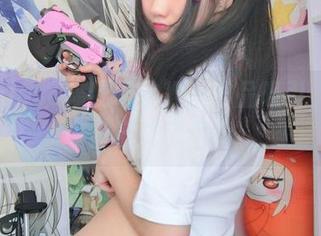 被nagesa魔物喵的教室作品吸引，感觉自己成了学渣