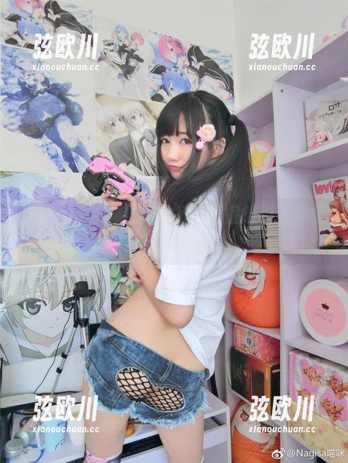 nagesa魔物喵 被nagesa魔物喵的教室作品吸引,感觉自己成了学渣