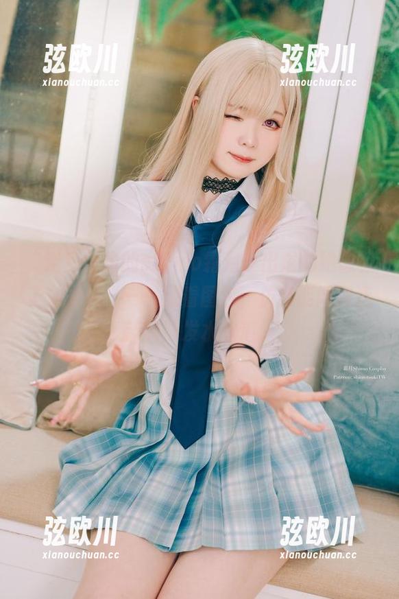 “浴室里边的shimo霜月，出浴的她像极了仙女！”——观看图包，仿佛能闻到清新的洗发水味道。