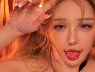 微密圈 - 于芷晴的圣诞红兔美图，太让人想发微博了，图包可以再来点惊艳的！