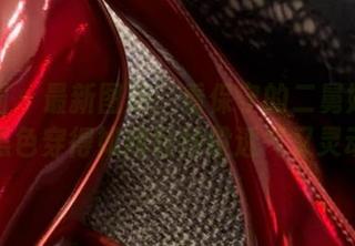 微密圈 - 最新图册：看保守的二舅妈如何把黑色穿得如同轻纱般透气又灵动！