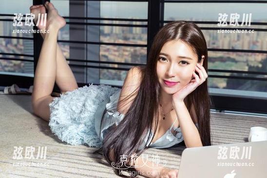 克拉女神 - 无圣光最真实，嘉萌女友的作品给你不一样的体验！