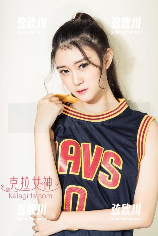 克拉女神 - 撩拨心弦的夏天，高子琁的全套写真带你逃离现实！
