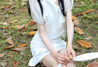 初夏女神 - 打破次元壁！柒柒的粉红回忆套图果然只属于那些有故事的人！