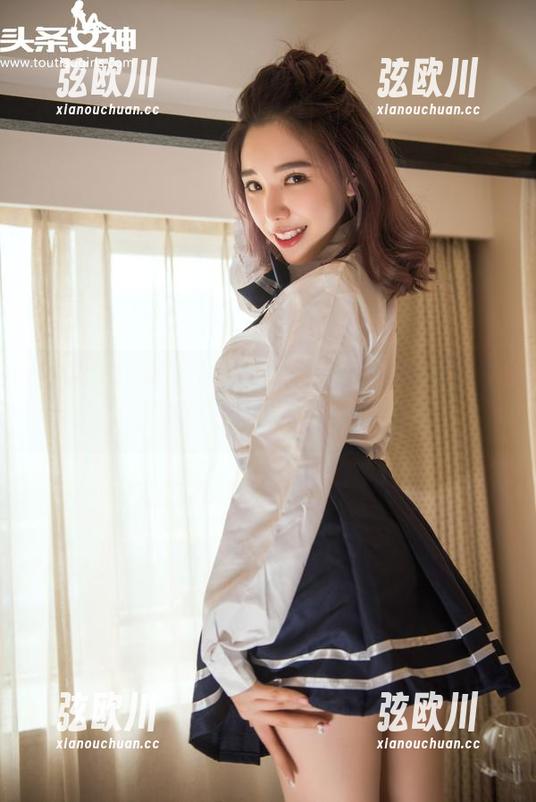 头条女神 - 天台故事：王佳凝的原图资源，这么美，不分享真的太可惜了！