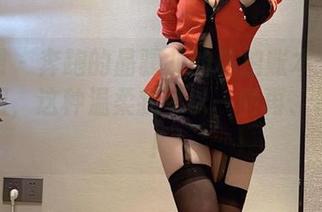微密圈 - 奔跑的晶骡儿的私拍账本：小护士套图，这种温柔我可以一而再、再而三！
