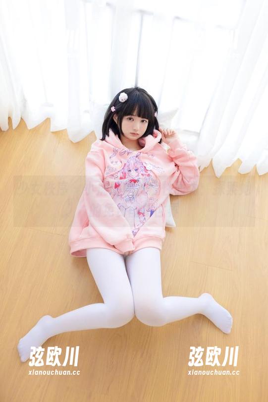 少女秩序 - 小满厨娘，随性而为：探索她的免费图册世界