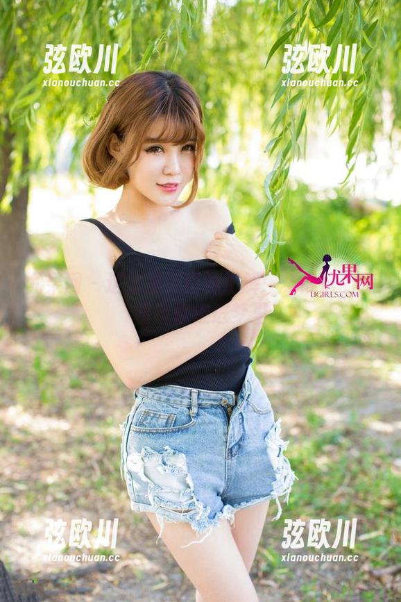 尤果网 - 这才是美脚的正解：杨晨晨的套图带你走进梦里