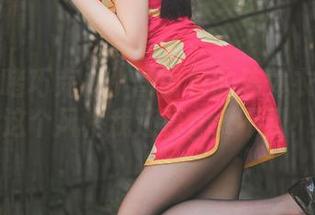在线目睹巧克力小圆面包的连体衣合集：这个风格我还真get不到！
