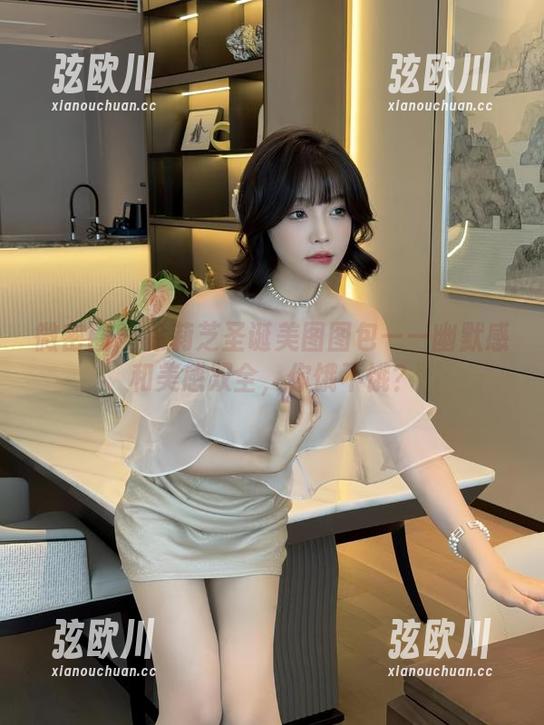 微密圈 - 徐莉芝圣诞美图图包——幽默感和美感双全，你饿不饿？