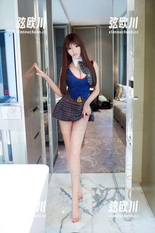 推女郎 - 赵惟依双马尾：在线的原图，让我怀疑我的审美是不是飘了？