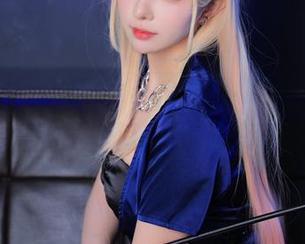 当杏仁曲奇遇上喜多川海梦：她的女警写真资源，简直太养眼了！