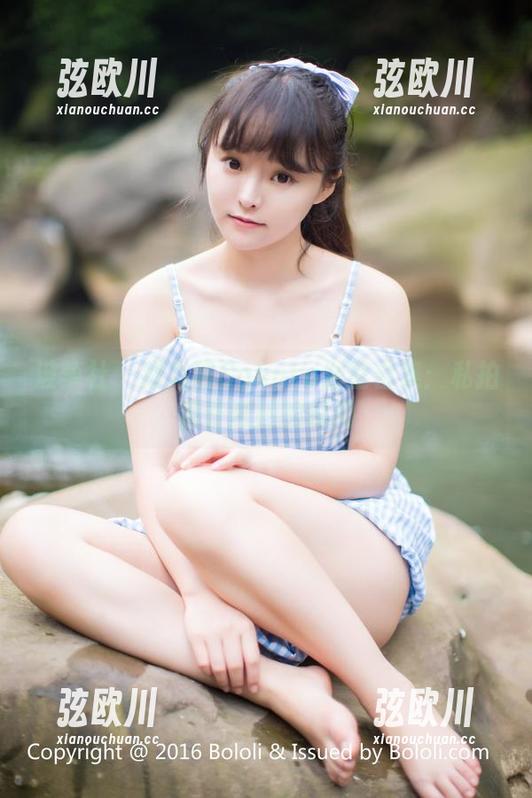 波萝社 - 猫九酱Sakura浴室合集：私拍那些微妙的瞬间