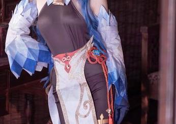 套图回眸：白莉爱吃巧克力宵宫的影像中，仿佛能听见她低低的呢喃，温暖着每一个细胞。