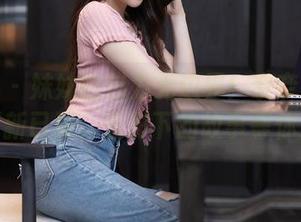 秀人网 - 妹妹的魅力无边界！奈奈子新图片更新已到，光影下的故事等你解读
