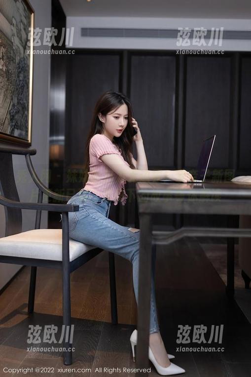 秀人网-奈奈子 秀人网 - 妹妹的魅力无边界!奈奈子新图片更新已到,光影下的故事等你解读