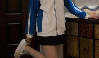 紧急企划 - 小婕那些水手服黑丝图包，越看越让人心痒痒的