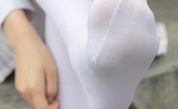 紧急企划 - 一起翻阅小恩的优等生全套图包，保证让你学到不少“课外知识”！