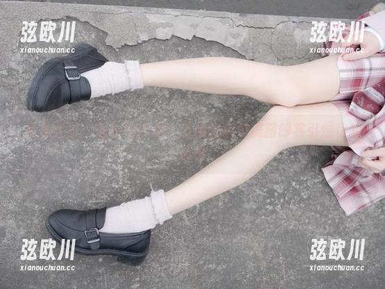 紧急企划 - 准备好了吗？小恩的御姐美图即将引爆你的心灵
