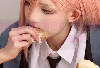 腥味猫罐的眼镜福利图集，不止是视觉的享受，还有点...小暧昧？