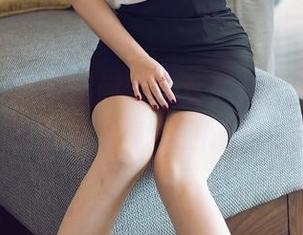 花漾show - 瞬间变身女主角！沈蜜桃off的旅拍写真套图刷新三观