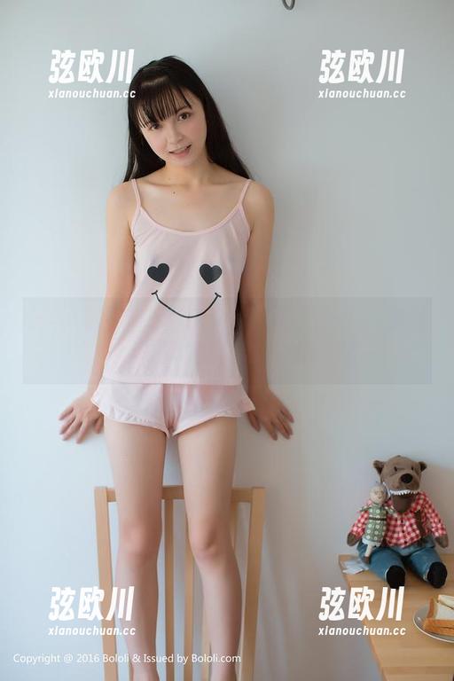 菠萝社-猫九酱Sakura 菠萝社 - 猫九酱Sakura的夏天:免费图集,夏风微拂时的轻描淡写