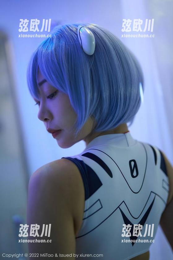 蜜桃社 - 结衣的女友作品集：光影交错，资源充足，心动了吗？