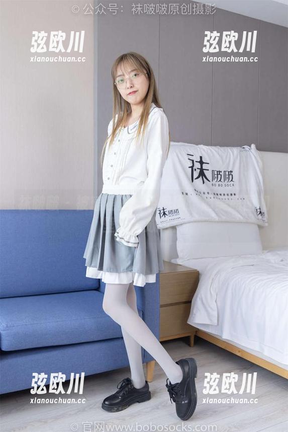 袜啵啵-瑶瑶 袜啵啵 - 被瑶瑶的粉色包围:超美原图和壁纸大放送!