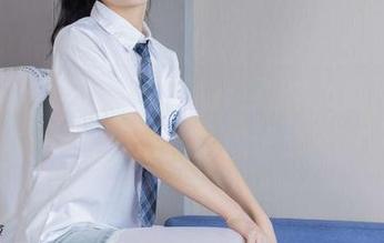 袜啵啵 - 糯米最新图包：连体衣裤与丝，谁能拒绝这样的诱惑？
