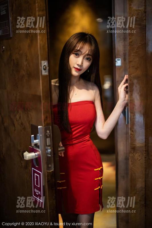 语画界 - 程程程的夏日写真资源，免费到不像话，但效果如何？